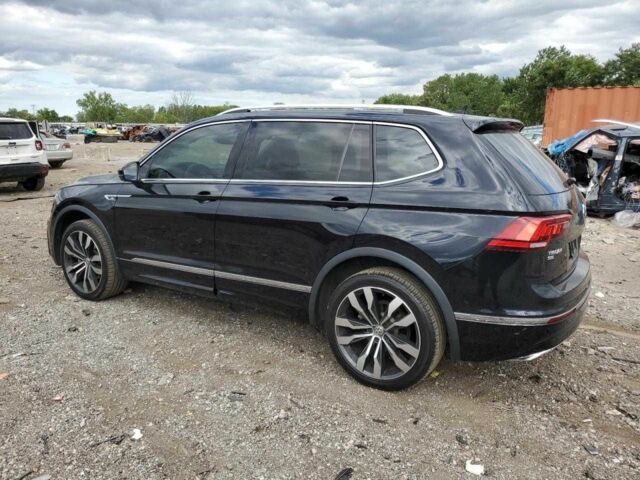 Черный Фольксваген Тигуан, объемом двигателя 2 л и пробегом 28 тыс. км за 5000 $, фото 1 на Automoto.ua