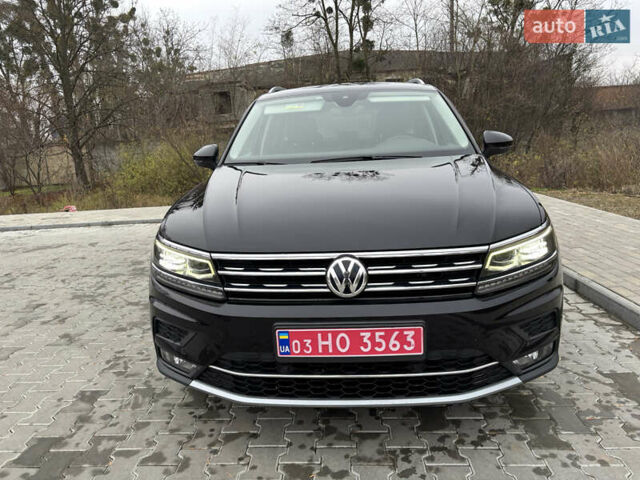 Черный Фольксваген Тигуан, объемом двигателя 2 л и пробегом 227 тыс. км за 24100 $, фото 3 на Automoto.ua