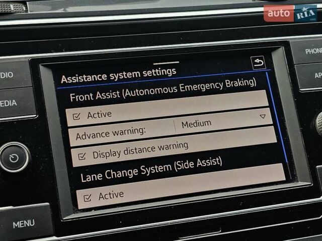 Черный Фольксваген Тигуан, объемом двигателя 2 л и пробегом 106 тыс. км за 18999 $, фото 31 на Automoto.ua