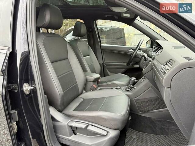 Чорний Фольксваген Тігуан, об'ємом двигуна 1.98 л та пробігом 141 тис. км за 24700 $, фото 11 на Automoto.ua