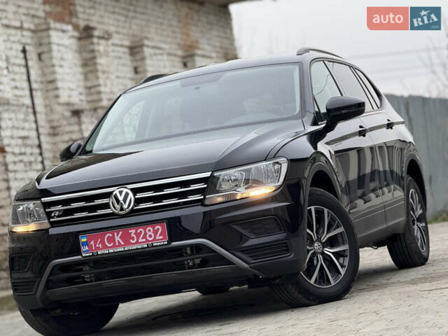 Черный Фольксваген Тигуан, объемом двигателя 1.98 л и пробегом 70 тыс. км за 17400 $, фото 11 на Automoto.ua