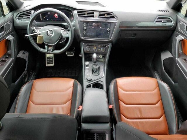 Черный Фольксваген Тигуан, объемом двигателя 2 л и пробегом 28 тыс. км за 5000 $, фото 7 на Automoto.ua