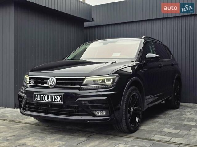 Черный Фольксваген Тигуан, объемом двигателя 2 л и пробегом 199 тыс. км за 31000 $, фото 14 на Automoto.ua