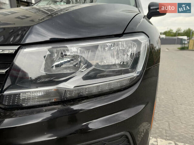 Чорний Фольксваген Тігуан, об'ємом двигуна 1.98 л та пробігом 130 тис. км за 21500 $, фото 7 на Automoto.ua