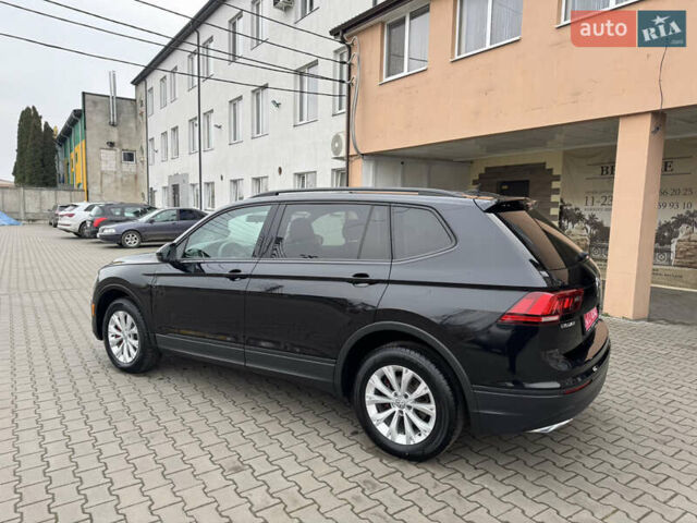 Черный Фольксваген Тигуан, объемом двигателя 2 л и пробегом 232 тыс. км за 14300 $, фото 8 на Automoto.ua