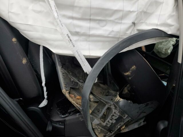 Чорний Фольксваген Тігуан, об'ємом двигуна 2 л та пробігом 112 тис. км за 8300 $, фото 10 на Automoto.ua