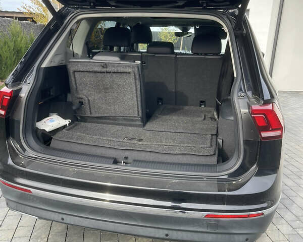 Черный Фольксваген Тигуан, объемом двигателя 1.98 л и пробегом 96 тыс. км за 25900 $, фото 10 на Automoto.ua