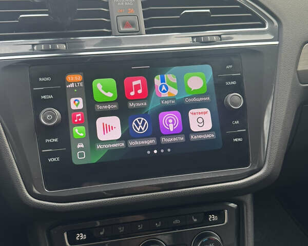 Чорний Фольксваген Тігуан, об'ємом двигуна 1.98 л та пробігом 60 тис. км за 23500 $, фото 25 на Automoto.ua