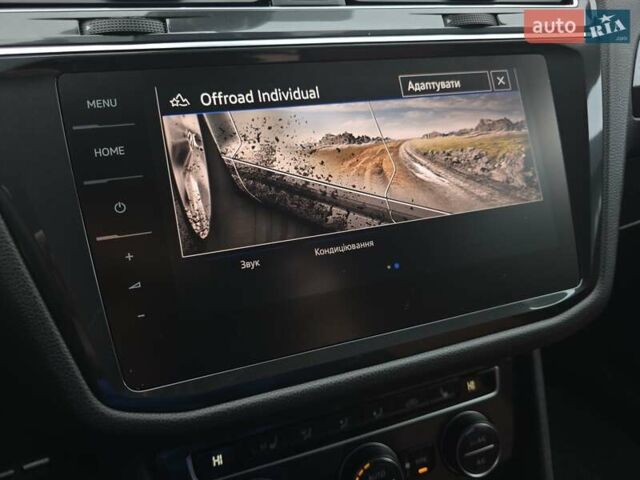 Черный Фольксваген Тигуан, объемом двигателя 2 л и пробегом 199 тыс. км за 31000 $, фото 51 на Automoto.ua