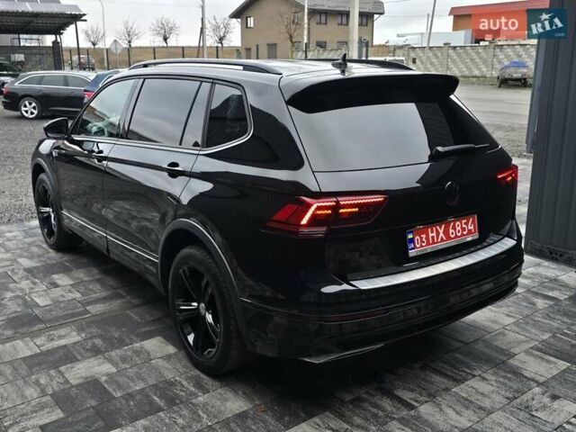 Черный Фольксваген Тигуан, объемом двигателя 2 л и пробегом 199 тыс. км за 31000 $, фото 22 на Automoto.ua