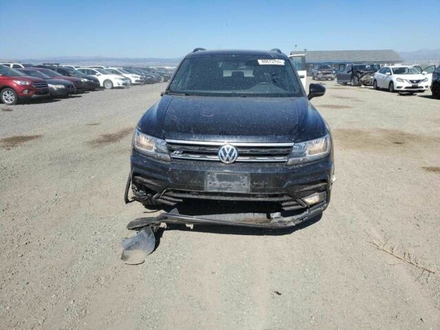 Черный Фольксваген Тигуан, объемом двигателя 2 л и пробегом 41 тыс. км за 3500 $, фото 4 на Automoto.ua