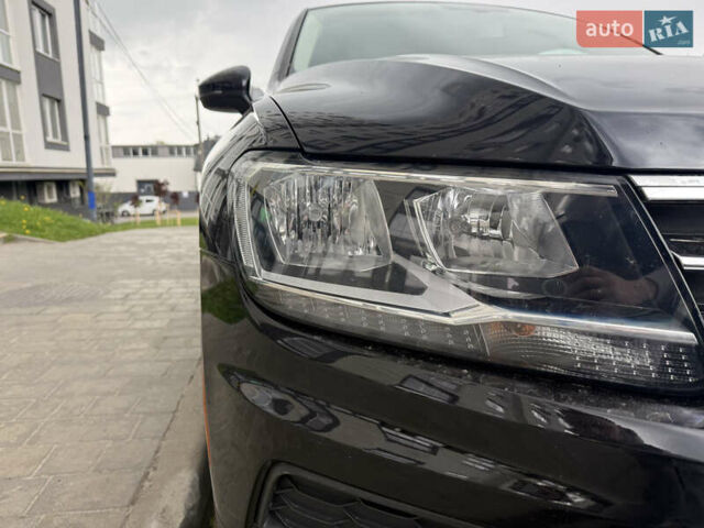 Чорний Фольксваген Тігуан, об'ємом двигуна 1.98 л та пробігом 130 тис. км за 21500 $, фото 6 на Automoto.ua