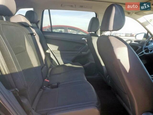 Чорний Фольксваген Тігуан, об'ємом двигуна 1.98 л та пробігом 54 тис. км за 4400 $, фото 10 на Automoto.ua