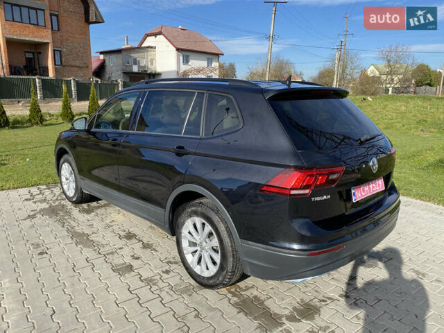 Черный Фольксваген Тигуан, объемом двигателя 2 л и пробегом 153 тыс. км за 17200 $, фото 16 на Automoto.ua