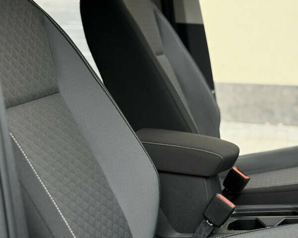 Черный Фольксваген Тигуан, объемом двигателя 1.98 л и пробегом 70 тыс. км за 17400 $, фото 45 на Automoto.ua