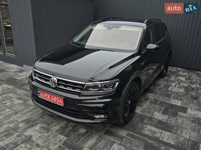 Черный Фольксваген Тигуан, объемом двигателя 2 л и пробегом 199 тыс. км за 31000 $, фото 37 на Automoto.ua