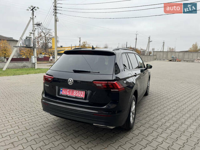 Черный Фольксваген Тигуан, объемом двигателя 2 л и пробегом 232 тыс. км за 14300 $, фото 12 на Automoto.ua