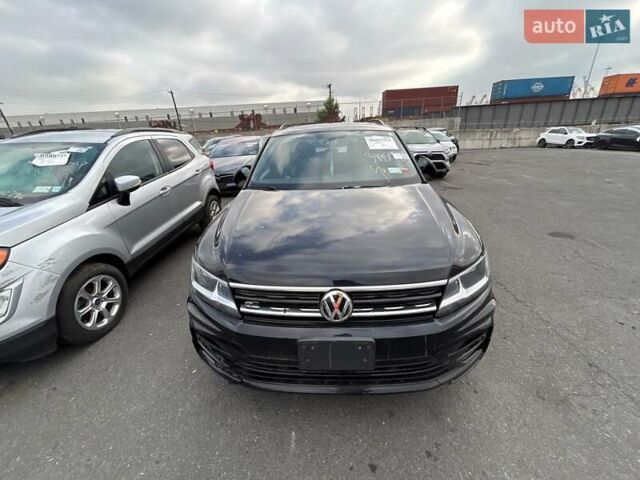 Черный Фольксваген Тигуан, объемом двигателя 1.98 л и пробегом 72 тыс. км за 15900 $, фото 2 на Automoto.ua