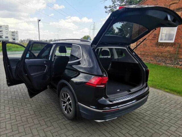 Черный Фольксваген Тигуан, объемом двигателя 2 л и пробегом 46 тыс. км за 17790 $, фото 7 на Automoto.ua