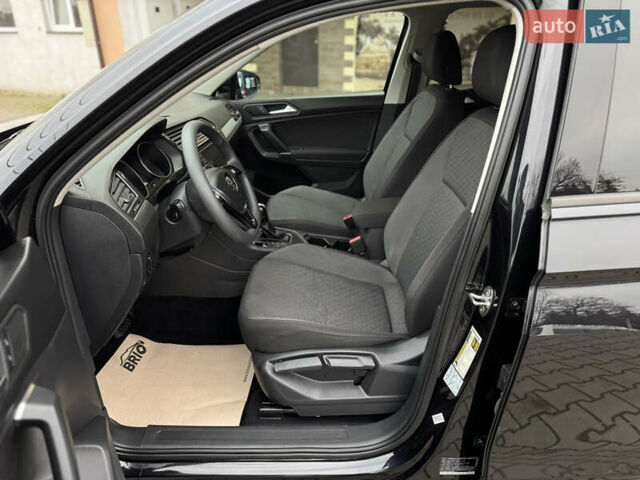 Чорний Фольксваген Тігуан, об'ємом двигуна 2 л та пробігом 232 тис. км за 14200 $, фото 20 на Automoto.ua