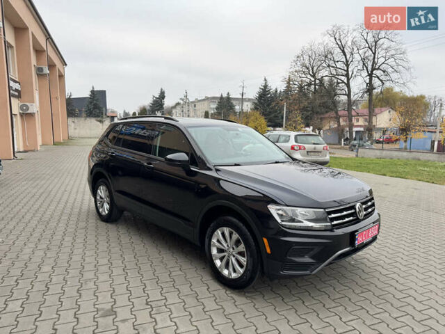 Чорний Фольксваген Тігуан, об'ємом двигуна 2 л та пробігом 232 тис. км за 14200 $, фото 7 на Automoto.ua