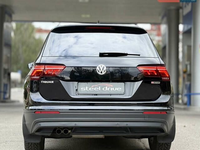 Черный Фольксваген Тигуан, объемом двигателя 1.97 л и пробегом 61 тыс. км за 26999 $, фото 5 на Automoto.ua