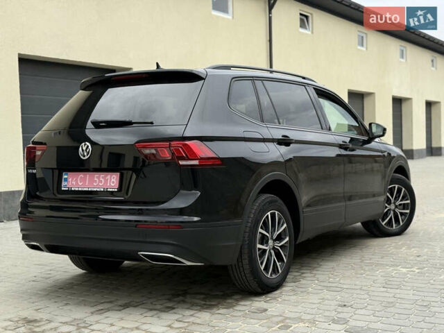 Черный Фольксваген Тигуан, объемом двигателя 1.98 л и пробегом 70 тыс. км за 17900 $, фото 20 на Automoto.ua