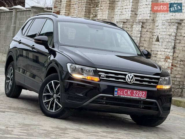 Черный Фольксваген Тигуан, объемом двигателя 1.98 л и пробегом 70 тыс. км за 17400 $, фото 1 на Automoto.ua