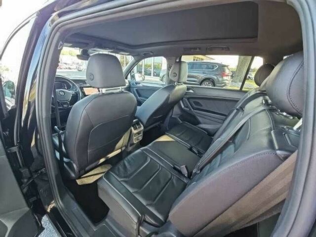 Черный Фольксваген Тигуан, объемом двигателя 2 л и пробегом 45 тыс. км за 11000 $, фото 14 на Automoto.ua