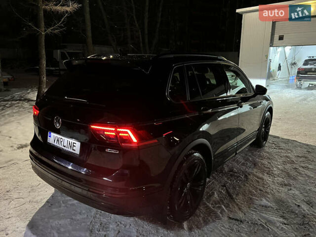 Черный Фольксваген Тигуан, объемом двигателя 1.98 л и пробегом 65 тыс. км за 41500 $, фото 2 на Automoto.ua
