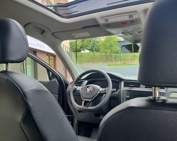 Черный Фольксваген Тигуан, объемом двигателя 2 л и пробегом 58 тыс. км за 26900 $, фото 25 на Automoto.ua