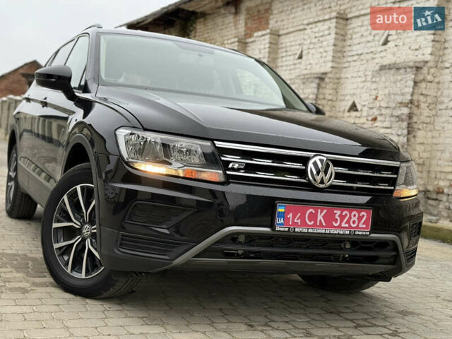 Черный Фольксваген Тигуан, объемом двигателя 1.98 л и пробегом 70 тыс. км за 17400 $, фото 25 на Automoto.ua