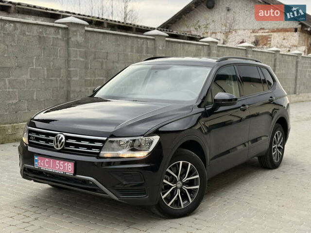 Черный Фольксваген Тигуан, объемом двигателя 1.98 л и пробегом 70 тыс. км за 17900 $, фото 5 на Automoto.ua