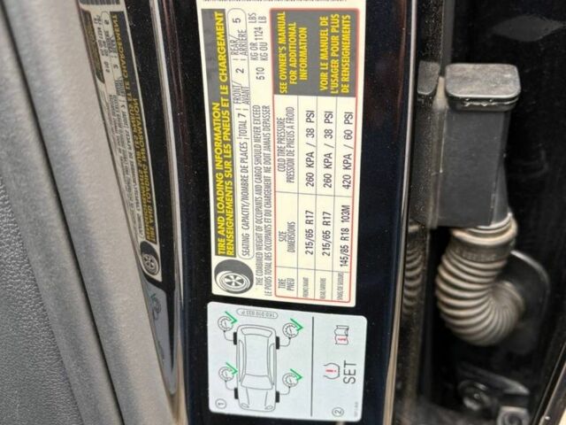 Черный Фольксваген Тигуан, объемом двигателя 2 л и пробегом 116 тыс. км за 25000 $, фото 6 на Automoto.ua