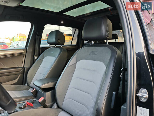 Черный Фольксваген Тигуан, объемом двигателя 2 л и пробегом 177 тыс. км за 32999 $, фото 23 на Automoto.ua