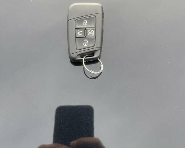 Черный Фольксваген Тигуан, объемом двигателя 1.98 л и пробегом 96 тыс. км за 25900 $, фото 13 на Automoto.ua