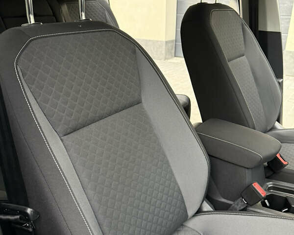 Черный Фольксваген Тигуан, объемом двигателя 1.98 л и пробегом 70 тыс. км за 17900 $, фото 52 на Automoto.ua