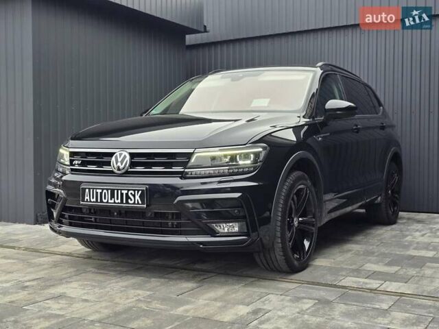 Черный Фольксваген Тигуан, объемом двигателя 2 л и пробегом 199 тыс. км за 31000 $, фото 13 на Automoto.ua
