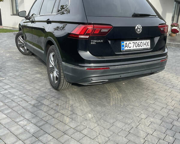 Черный Фольксваген Тигуан, объемом двигателя 1.98 л и пробегом 96 тыс. км за 25900 $, фото 3 на Automoto.ua