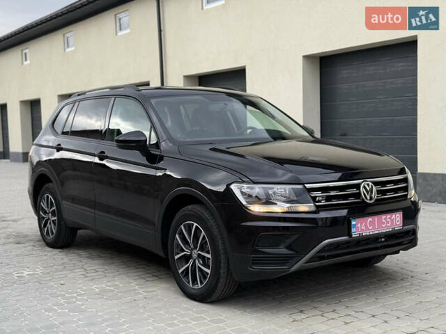 Черный Фольксваген Тигуан, объемом двигателя 1.98 л и пробегом 70 тыс. км за 17900 $, фото 32 на Automoto.ua