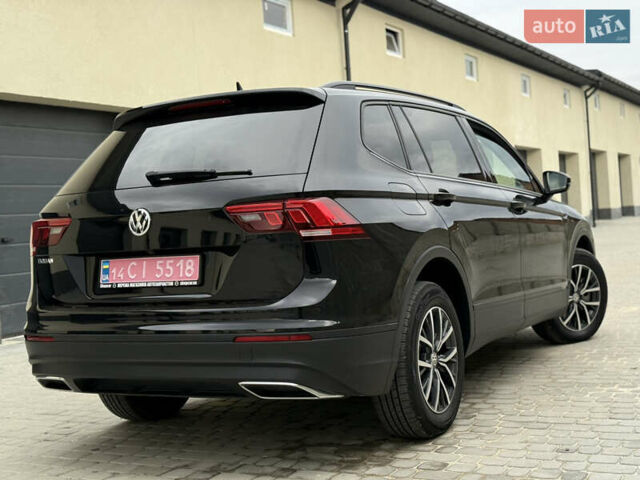 Черный Фольксваген Тигуан, объемом двигателя 1.98 л и пробегом 70 тыс. км за 17900 $, фото 19 на Automoto.ua