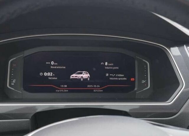 Чорний Фольксваген Тігуан, об'ємом двигуна 0 л та пробігом 82 тис. км за 13600 $, фото 11 на Automoto.ua