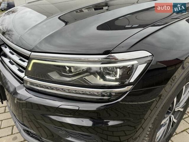 Чорний Фольксваген Тігуан, об'ємом двигуна 2 л та пробігом 228 тис. км за 26900 $, фото 24 на Automoto.ua