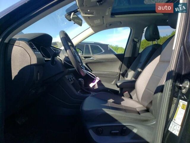 Черный Фольксваген Тигуан, объемом двигателя 2 л и пробегом 65 тыс. км за 3000 $, фото 6 на Automoto.ua