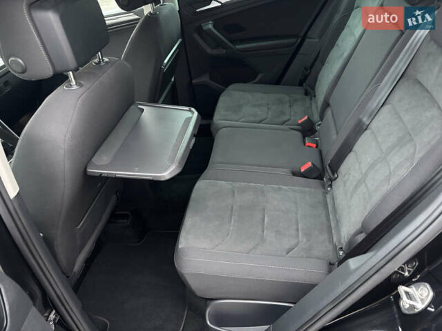 Черный Фольксваген Тигуан, объемом двигателя 2 л и пробегом 227 тыс. км за 24100 $, фото 22 на Automoto.ua