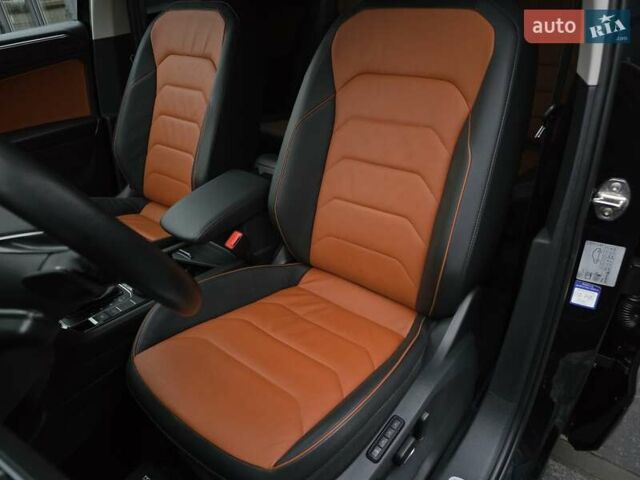 Черный Фольксваген Тигуан, объемом двигателя 2 л и пробегом 199 тыс. км за 31000 $, фото 98 на Automoto.ua