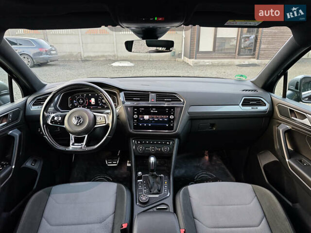 Черный Фольксваген Тигуан, объемом двигателя 2 л и пробегом 177 тыс. км за 32999 $, фото 25 на Automoto.ua
