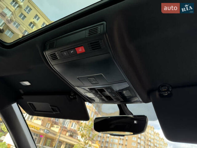 Черный Фольксваген Тигуан, объемом двигателя 2 л и пробегом 93 тыс. км за 23000 $, фото 8 на Automoto.ua