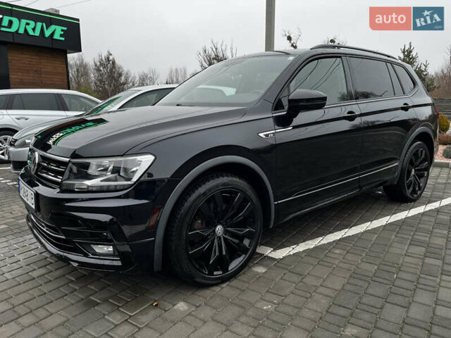 Чорний Фольксваген Тігуан, об'ємом двигуна 1.98 л та пробігом 133 тис. км за 21500 $, фото 5 на Automoto.ua