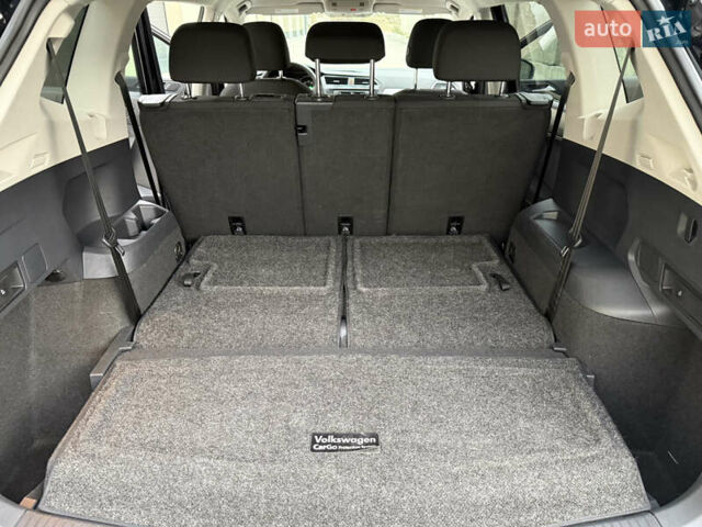 Черный Фольксваген Тигуан, объемом двигателя 1.98 л и пробегом 70 тыс. км за 17400 $, фото 53 на Automoto.ua